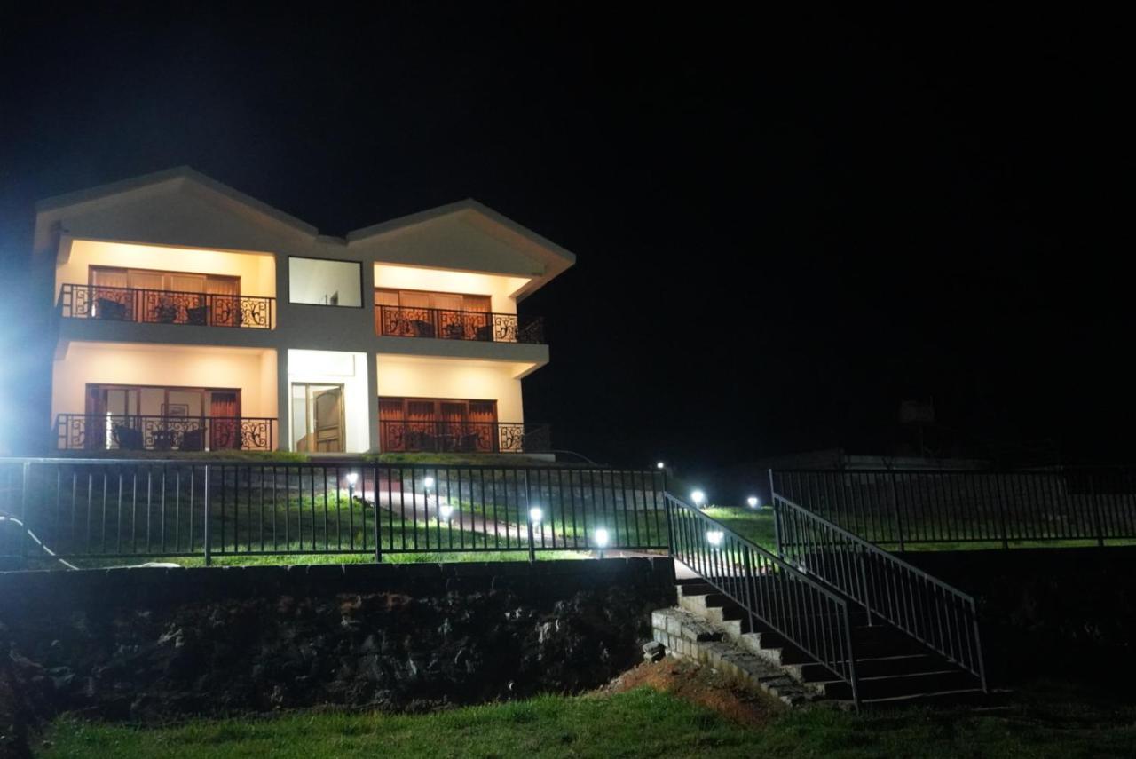 Acorn House Hotel Ooty Ngoại thất bức ảnh