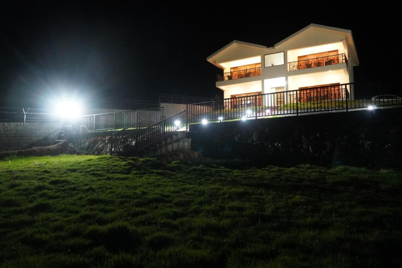 Acorn House Hotel Ooty Ngoại thất bức ảnh